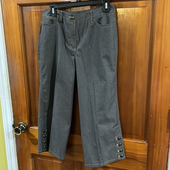 New Directionn Size 8 Capris Pants Dark Faux Denim Gray - Picture 4 of 12